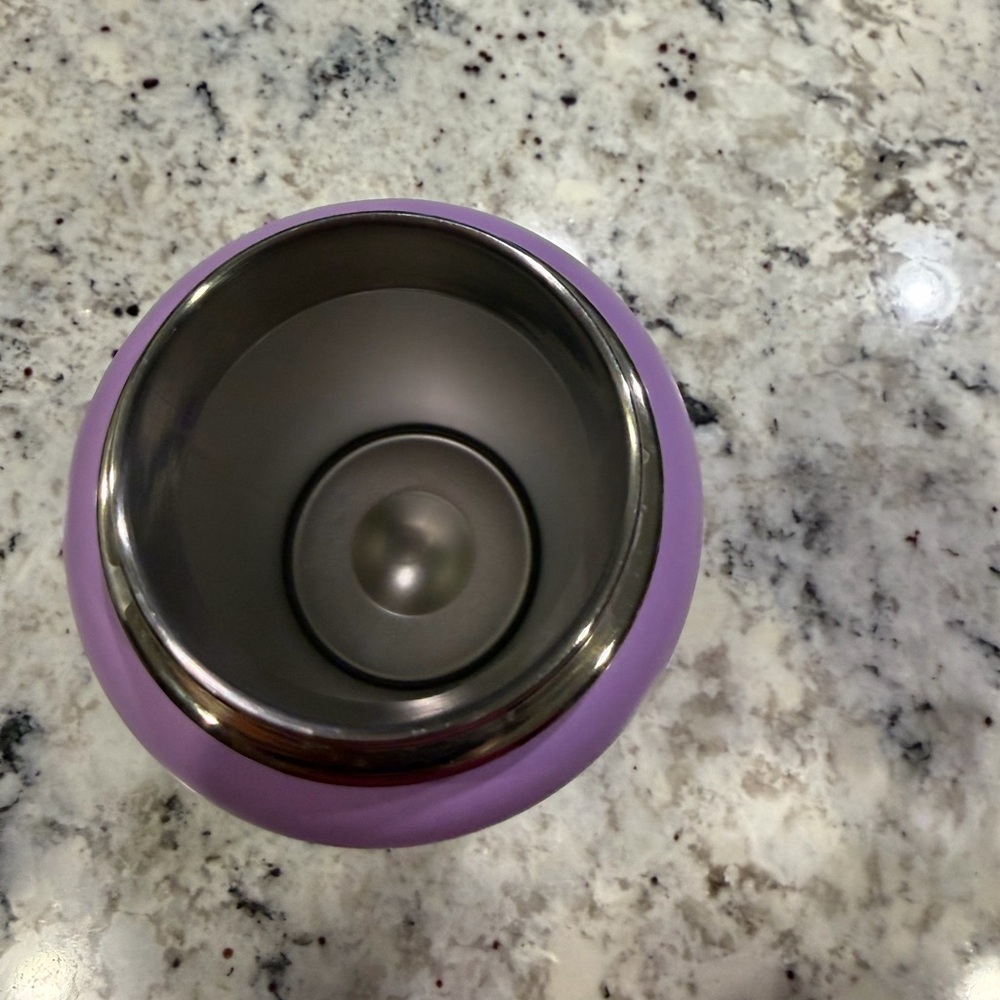 Takeya purple water bottle 💜 - Picture 4 of 5